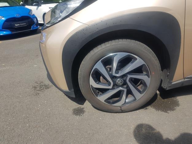 TOYOTA Aygo X 1.0 VVT-i 72 Design   
