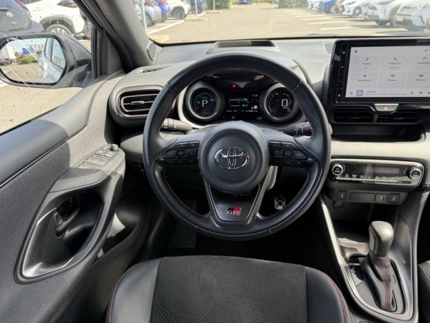 TOYOTA Yaris Hybride 116h GR SPORT  