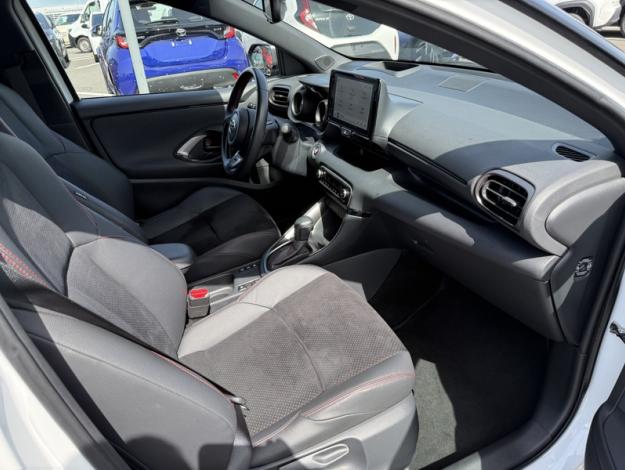 TOYOTA Yaris Hybride 116h GR SPORT  