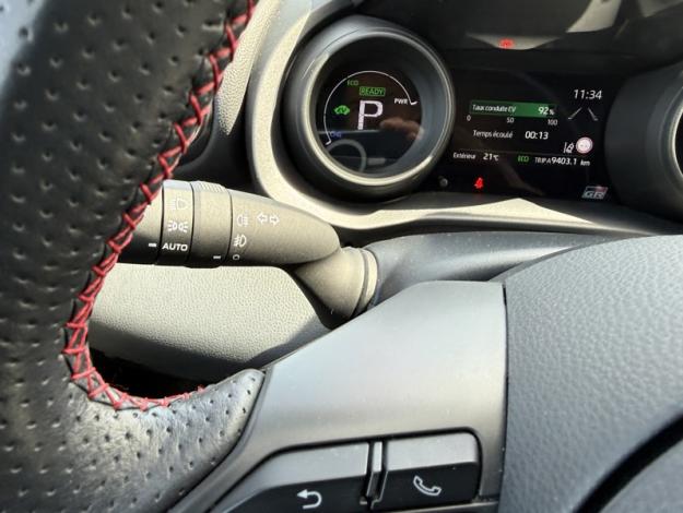 TOYOTA Yaris Hybride 116h GR SPORT  