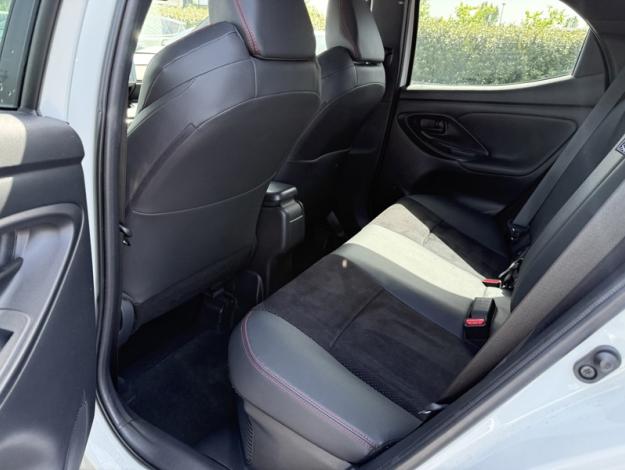 TOYOTA Yaris Hybride 116h GR SPORT  