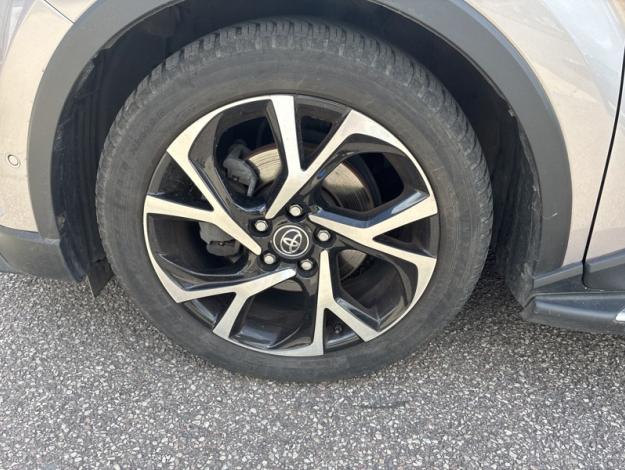 TOYOTA C-HR 1.8 HYBRIDE 122 GRAPHIC  1.8 122 ch 
