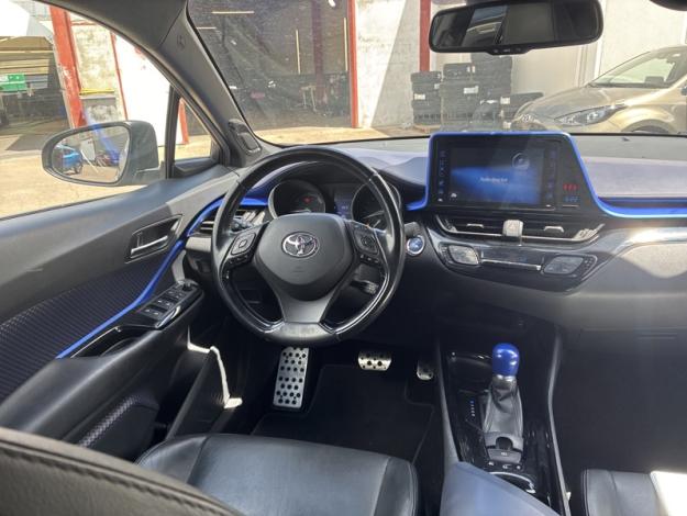 TOYOTA C-HR 1.8 HYBRIDE 122 GRAPHIC  1.8 122 ch 