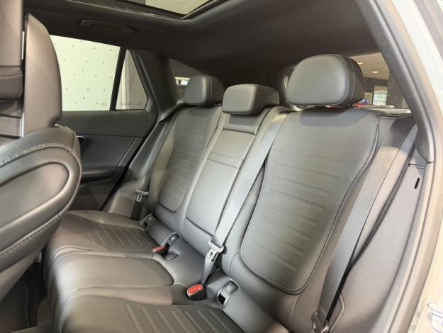 MERCEDES-BENZ GLC-Klasse GLC 200 4MATIC Off-Roader