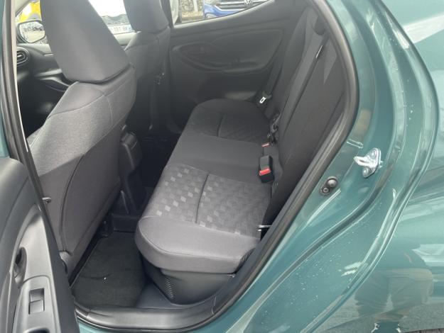 TOYOTA Yaris Hybride 116h Design  YARIS HYBRIDE 116H DESIGN PACK MY25