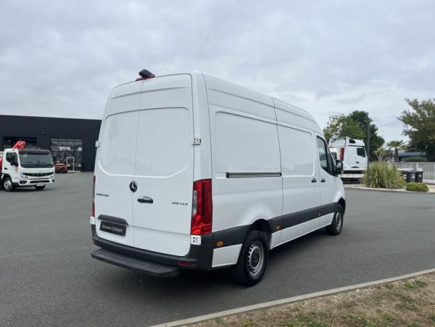 MERCEDES-BENZ Sprinter 315 CDI Fourgon Toit sureleve Standard  