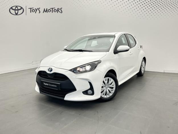 TOYOTA Yaris 116h Dynamic Business   