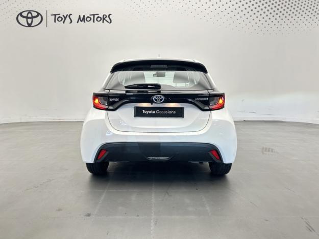 TOYOTA Yaris 116h Dynamic Business   