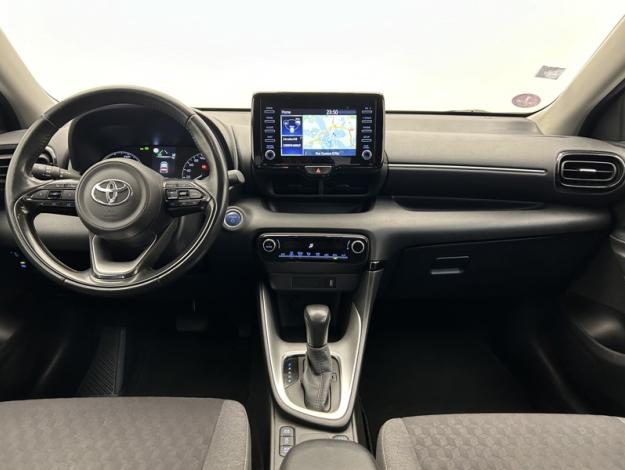 TOYOTA Yaris 116h Dynamic Business   