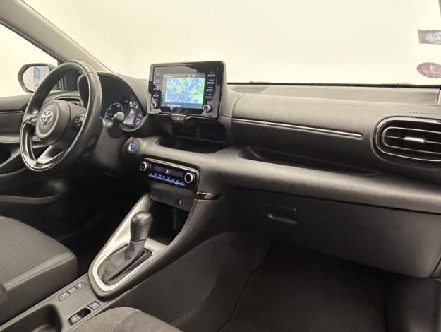 TOYOTA Yaris 116h Dynamic Business   