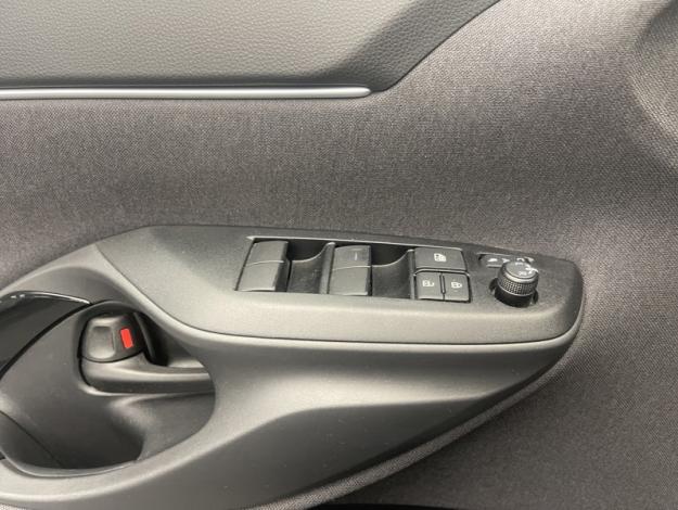 TOYOTA Yaris Cross 1.5 HYBRID 116H DESIGN  