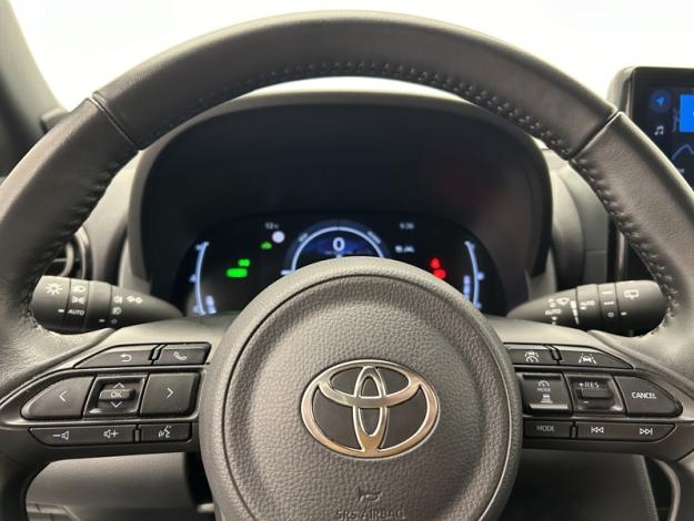 TOYOTA Yaris Cross 1.5 HYBRID 130H DESIGN   