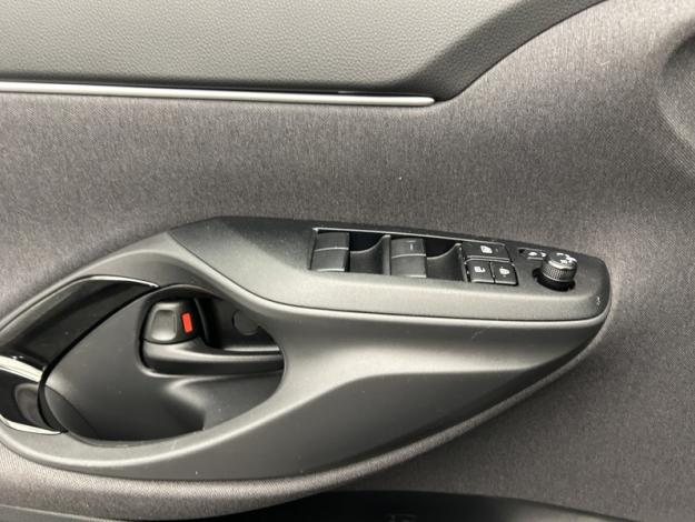 TOYOTA Yaris Cross 1.5 HYBRID 130H DESIGN   