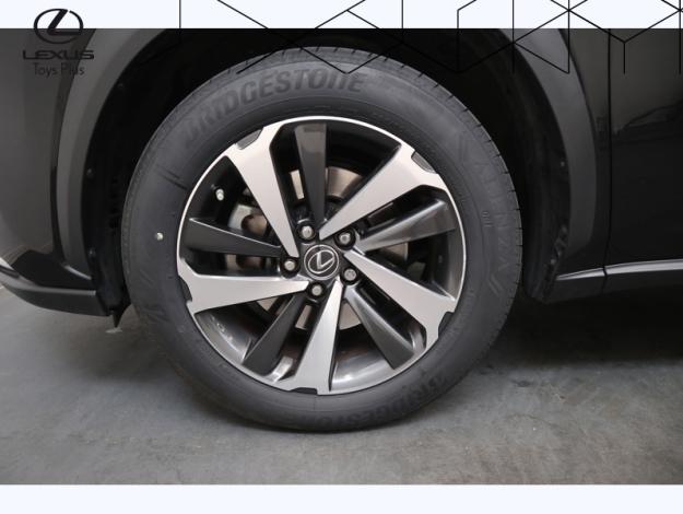 LEXUS NX 2.5 300H Executive Innovation 4WD   