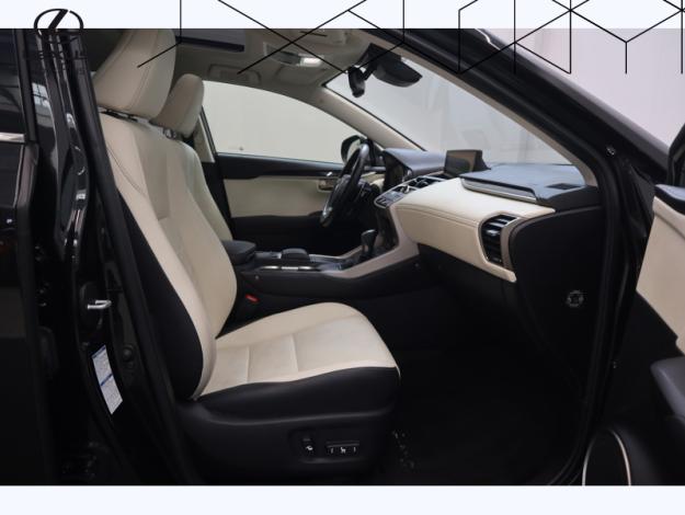 LEXUS NX 2.5 300H Executive Innovation 4WD   