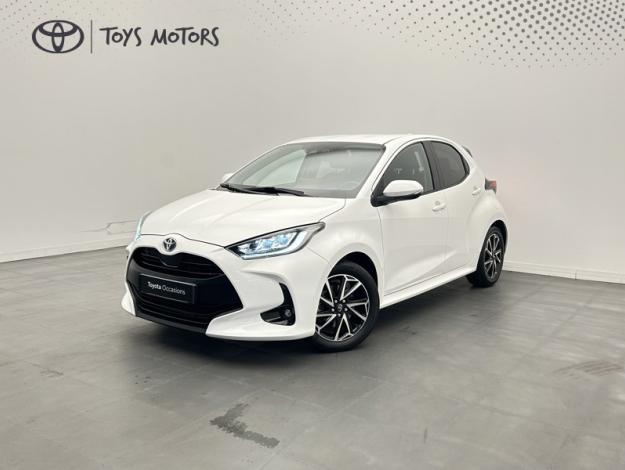 TOYOTA Yaris 116h Design  