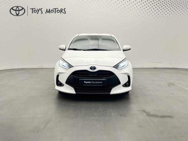TOYOTA Yaris 116h Design  