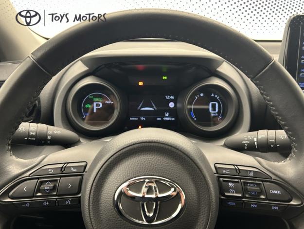 TOYOTA Yaris 116h Design  