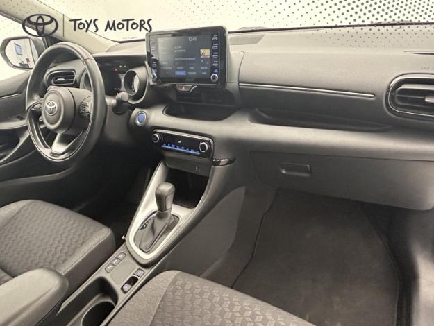 TOYOTA Yaris 116h Design  