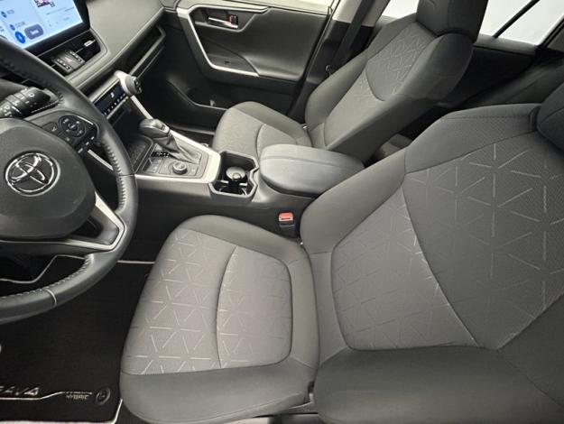 TOYOTA RAV4 AWD 222ch Dynamic  