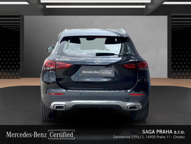 MERCEDES-BENZ GLA 250 4MATIC (4/21)