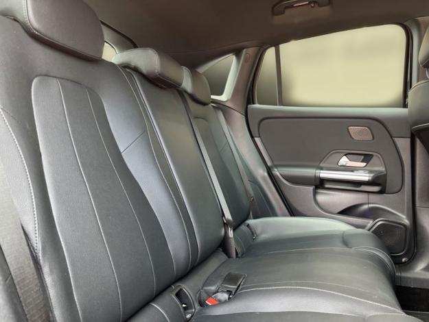 MERCEDES-BENZ GLA 250 4MATIC (20/21)