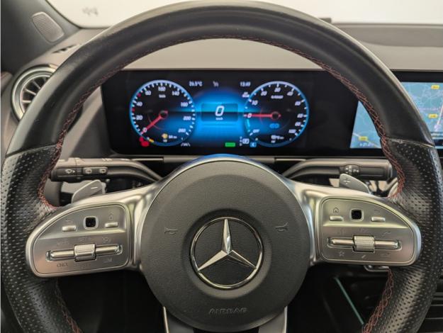 MERCEDES-BENZ GLA 250 e AMG Line  