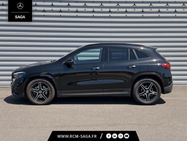 MERCEDES-BENZ GLA 180 AMG Line  