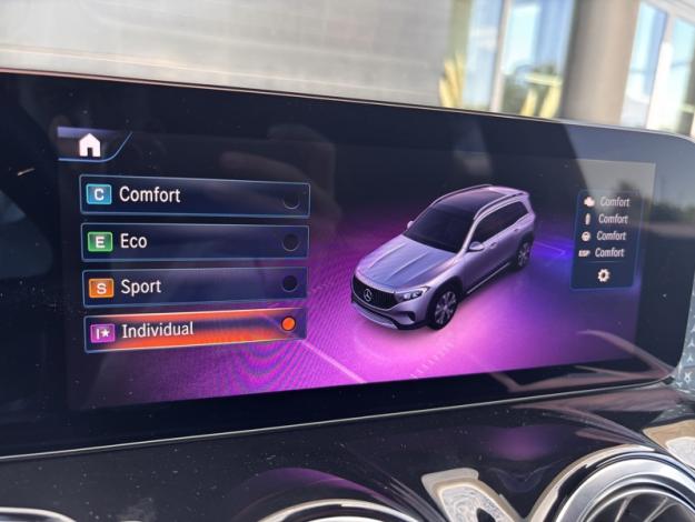 MERCEDES-BENZ EQB EQB 250+ AMG Line  EQB 250+ AMG Line