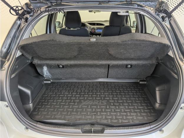 TOYOTA Yaris 110 VVT-i Design  