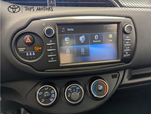 TOYOTA Yaris 110 VVT-i Design  
