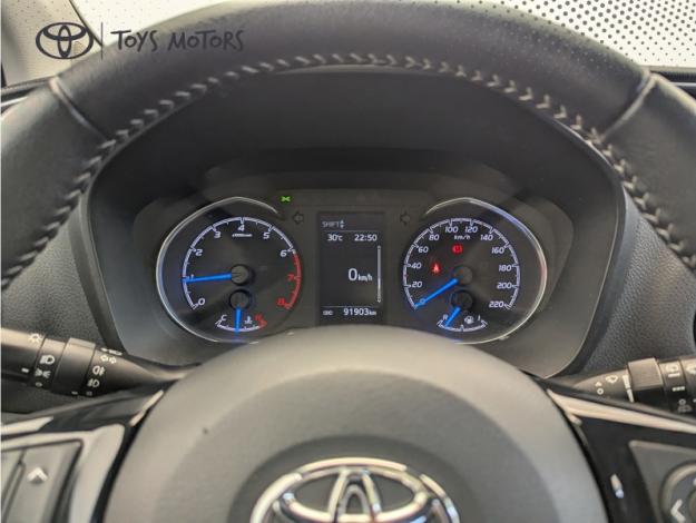TOYOTA Yaris 110 VVT-i Design  