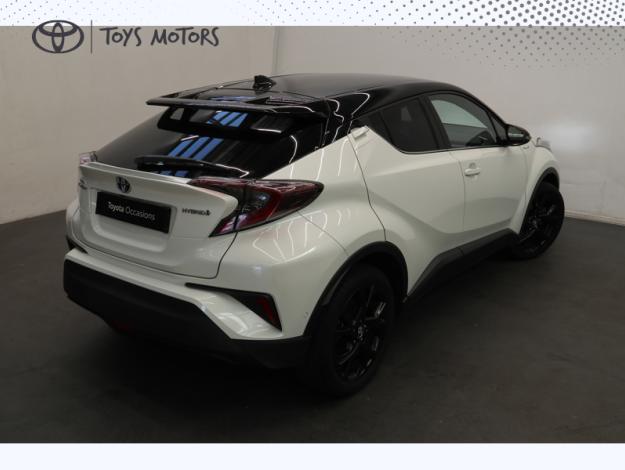 TOYOTA C-HR 122h Graphic RC18  