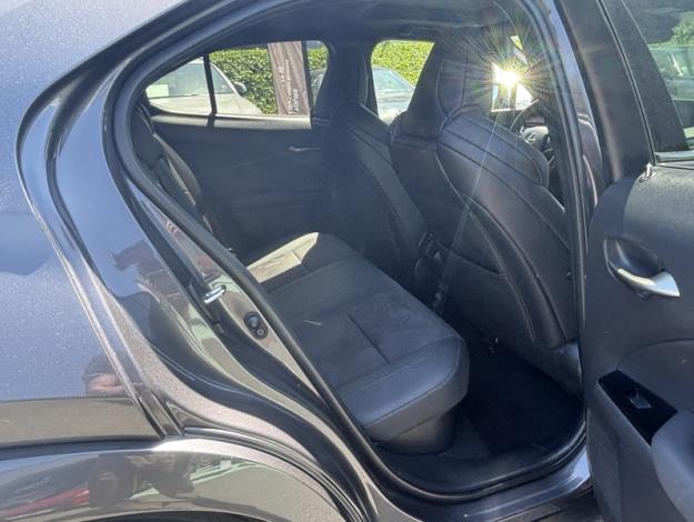 LEXUS UX 250H 2WD F SPORT / Pack Techno MY22  