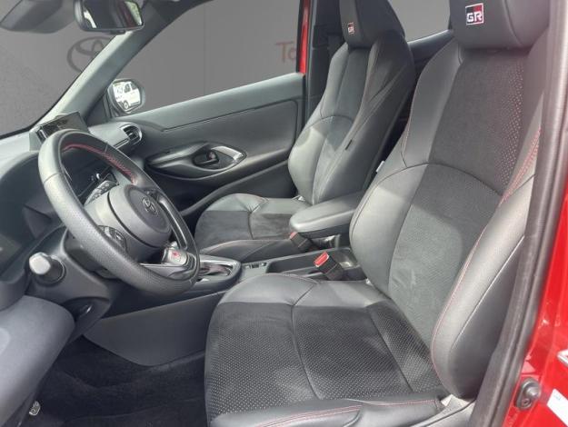 TOYOTA Yaris Cross 130H GR SPORT  