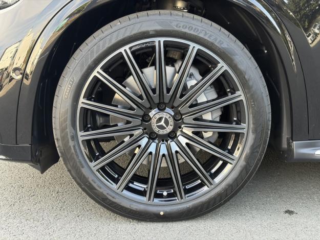 MERCEDES-BENZ GLC SUV GLC 400 4MATIC avec technologie EQ AMG Line  GLC 400 4M avec technologie EQ AMG Line
