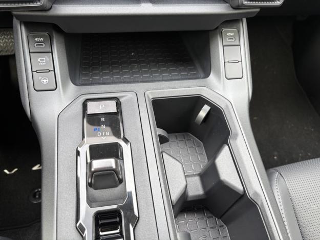 TOYOTA RAV4 Hybride 2WD 185ch Lounge NG  RAV4 HYBRID 183CH 2WD LOUNGE 