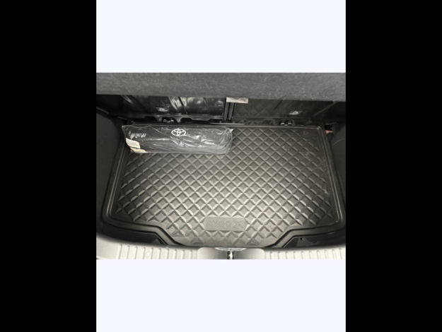 TOYOTA Aygo X 1.0 S-CVT 72 Design   