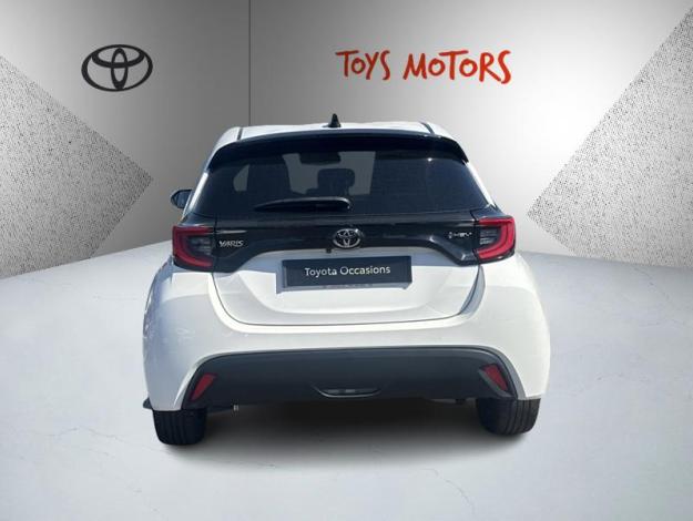 TOYOTA Yaris 116h Design  
