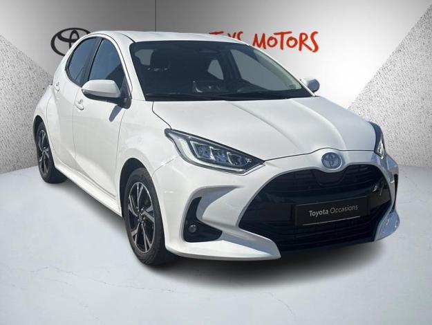 TOYOTA Yaris 116h Design  