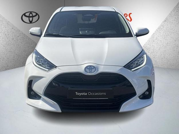 TOYOTA Yaris 116h Design  