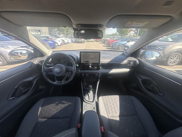 TOYOTA Yaris 116h Design  