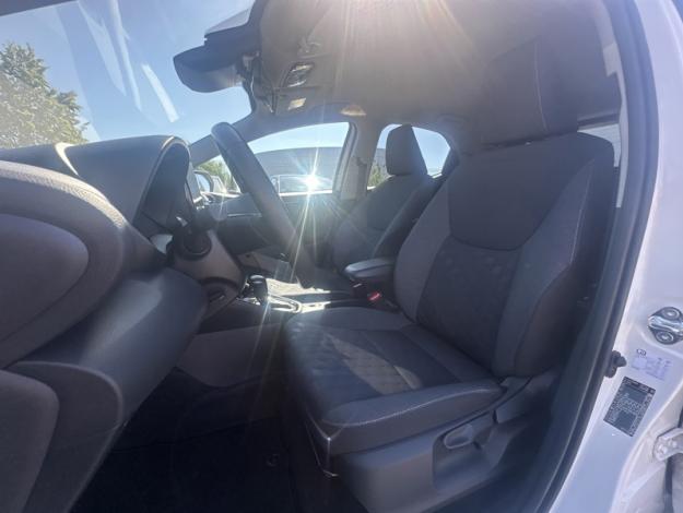 TOYOTA Yaris 116h Design  