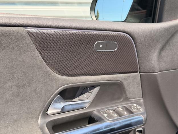 MERCEDES-BENZ Classe B 180 d AMG Line Edition  