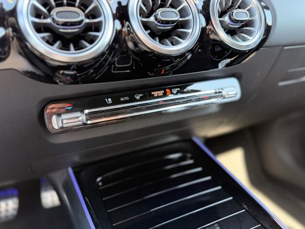 MERCEDES-BENZ Classe B 180 d AMG Line Edition  