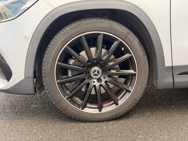 MERCEDES-BENZ GLA 220 d 4MATIC AMG Line  