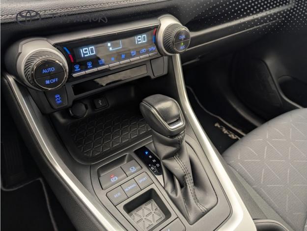 TOYOTA RAV4 Hybride 2WD 218ch Dynamic  