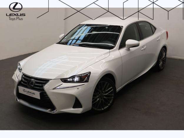 LEXUS IS 300h  