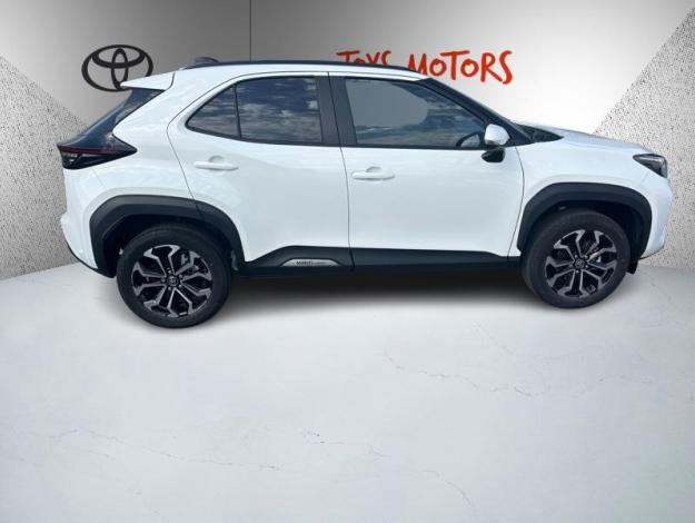 TOYOTA Yaris Cross Hybrid 2WD Design   