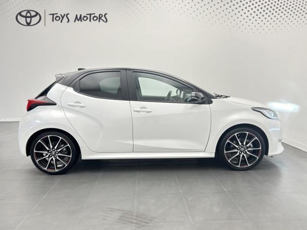 TOYOTA Yaris 116h GR SPORT  